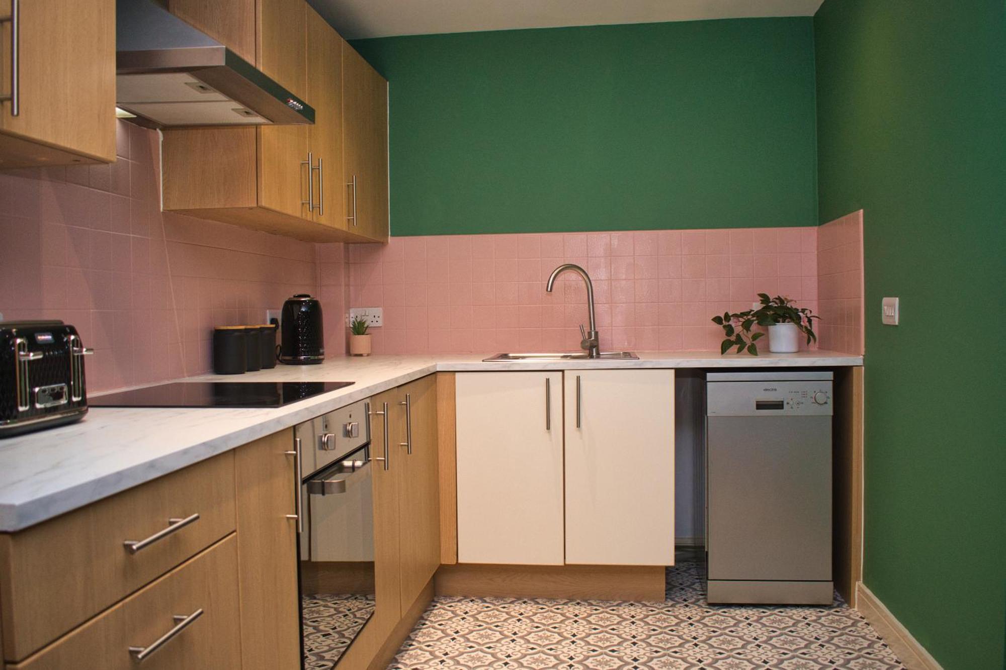 Spacious City Centre Apt - Free Parking - Ao Arena 曼彻斯特 外观 照片